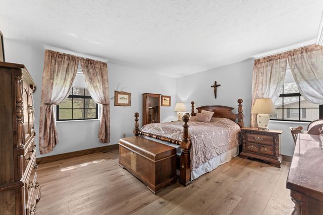 25540 Fox Woods Circle, Shell Knob, MO 65747
