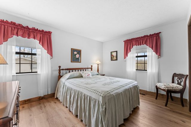 25540 Fox Woods Circle, Shell Knob, MO 65747