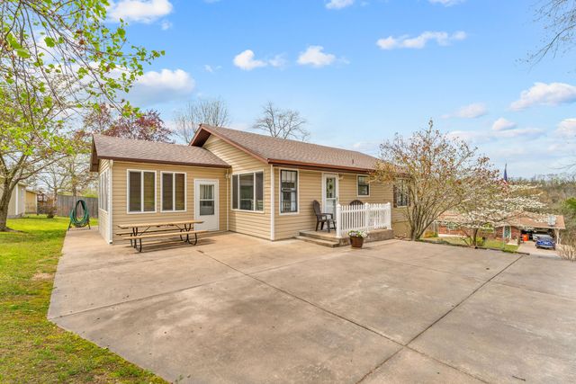 25540 Fox Woods Circle, Shell Knob, MO 65747