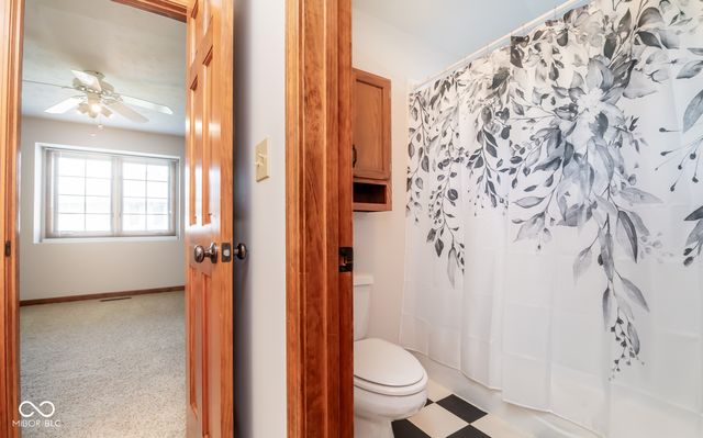 285 Plum Court, Columbus, IN 47201