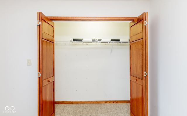 285 Plum Court, Columbus, IN 47201