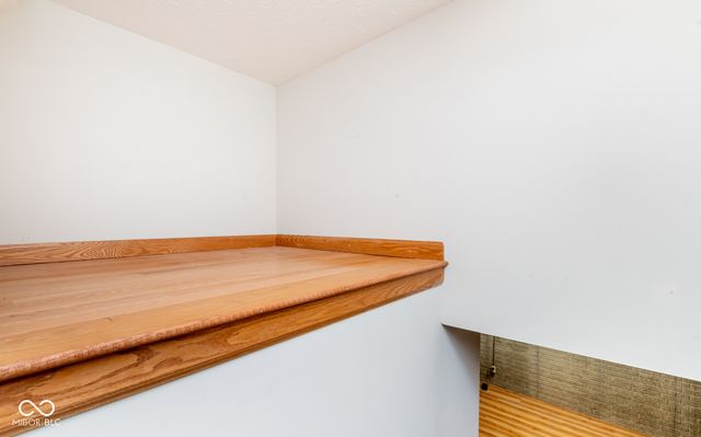 285 Plum Court, Columbus, IN 47201