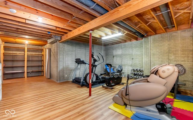 285 Plum Court, Columbus, IN 47201