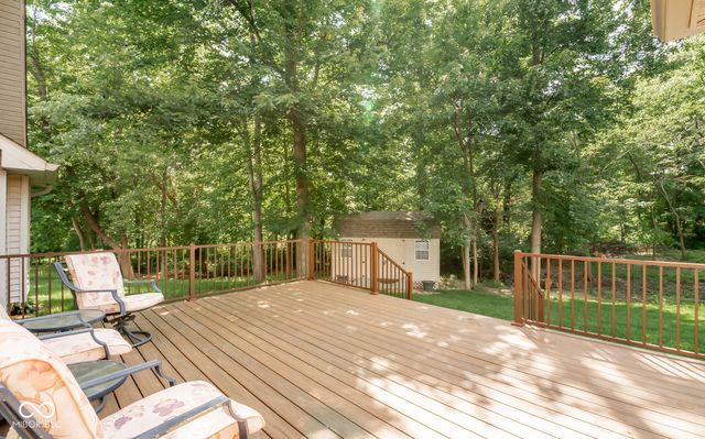 285 Plum Court, Columbus, IN 47201