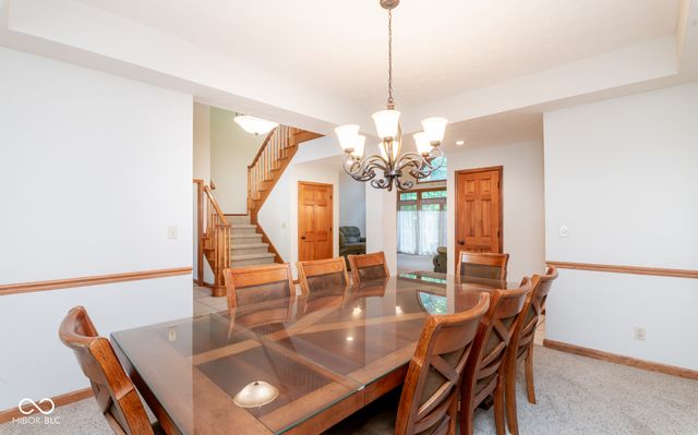 285 Plum Court, Columbus, IN 47201