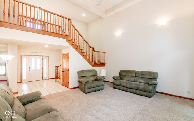 285 Plum Court, Columbus, IN 47201