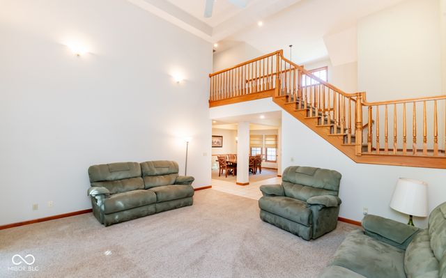 285 Plum Court, Columbus, IN 47201
