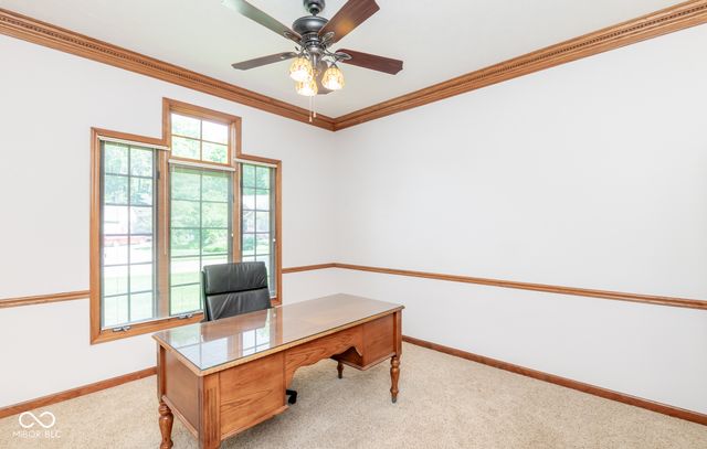 285 Plum Court, Columbus, IN 47201