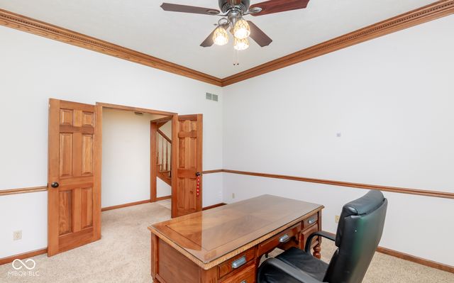285 Plum Court, Columbus, IN 47201
