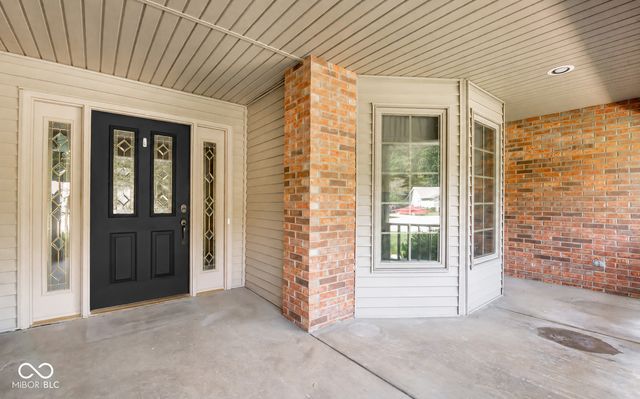 285 Plum Court, Columbus, IN 47201