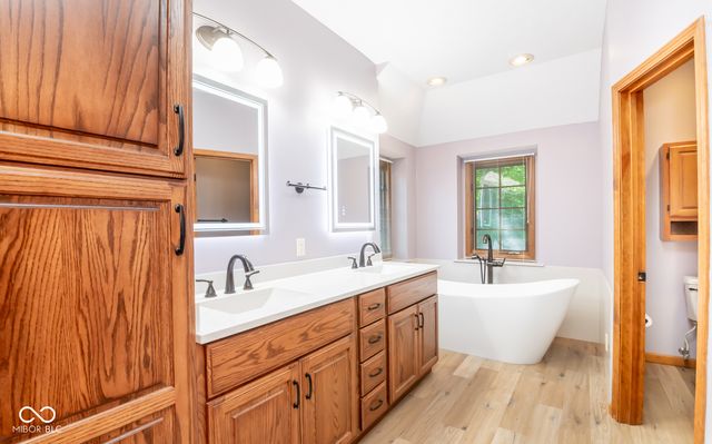 285 Plum Court, Columbus, IN 47201
