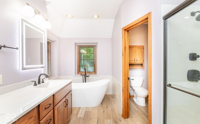 285 Plum Court, Columbus, IN 47201