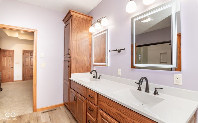 285 Plum Court, Columbus, IN 47201