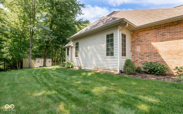 285 Plum Court, Columbus, IN 47201