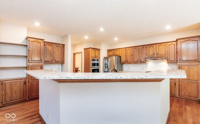 285 Plum Court, Columbus, IN 47201