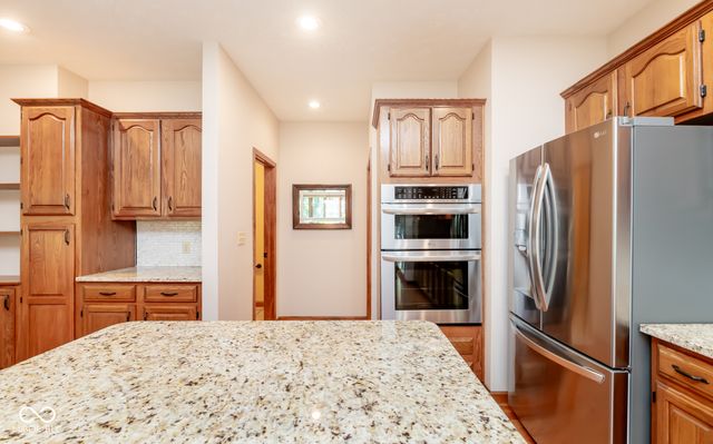 285 Plum Court, Columbus, IN 47201