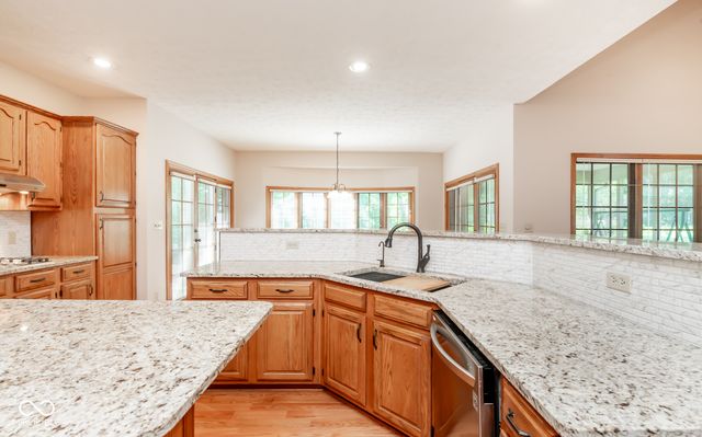 285 Plum Court, Columbus, IN 47201