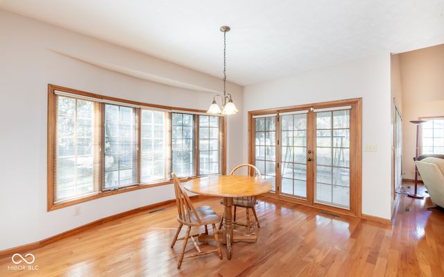285 Plum Court, Columbus, IN 47201