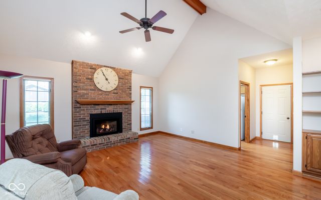 285 Plum Court, Columbus, IN 47201