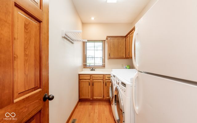 285 Plum Court, Columbus, IN 47201