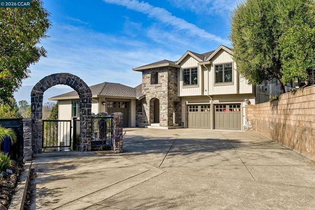 226 Nob Hill Drive, Walnut Creek, CA 94596