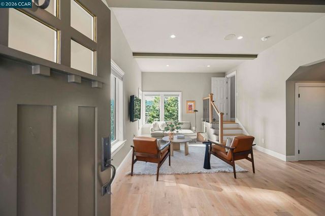 226 Nob Hill Drive, Walnut Creek, CA 94596