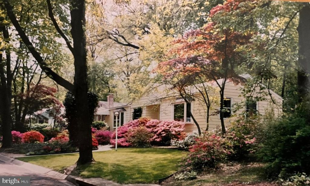 10710 BENTLEY LN, Kensington, MD 20895