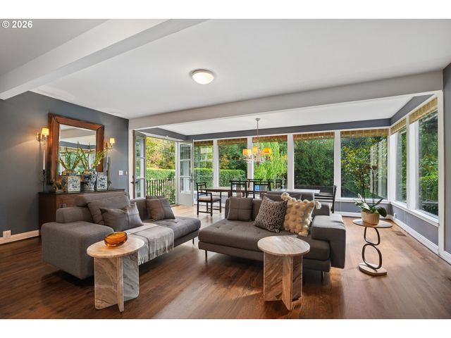 5020 Sw HUMPHREY Blvd, Portland, OR 97221