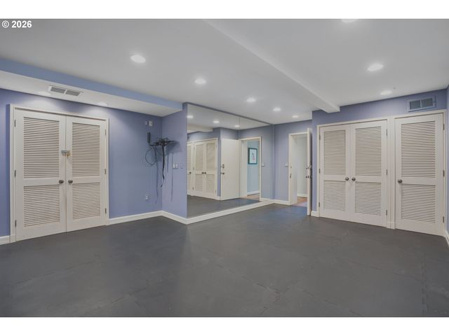 5020 Sw HUMPHREY Blvd, Portland, OR 97221