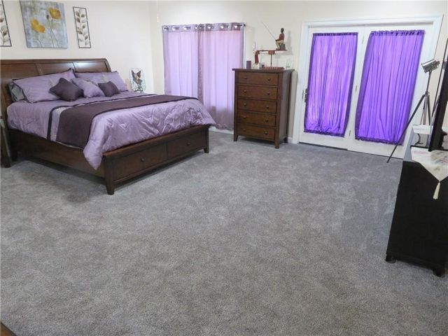 16245 62nd Street, Oskaloosa, KS 66066