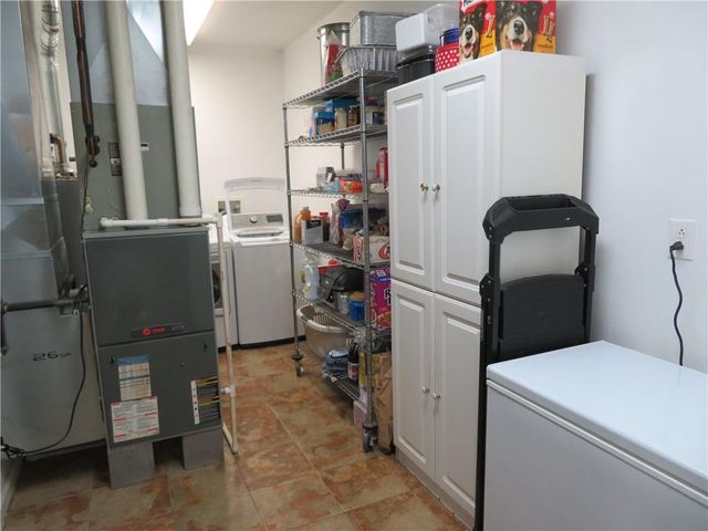 16245 62nd Street, Oskaloosa, KS 66066