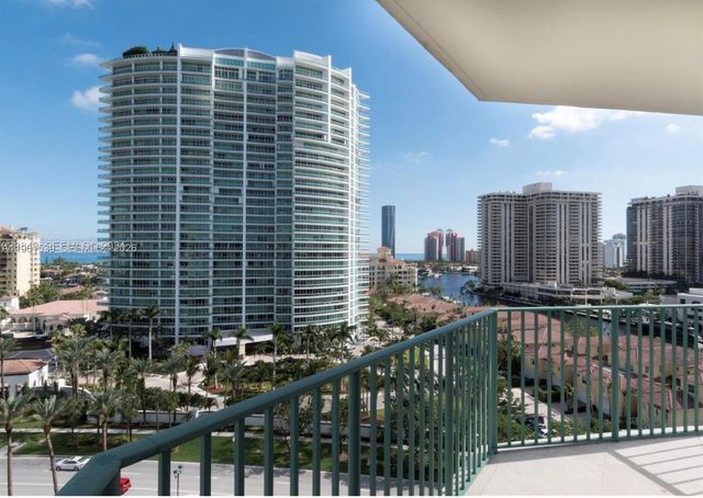 19900 E Country Club Dr TS20, Aventura, FL 33180