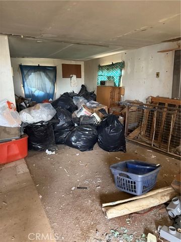 1722 W California, Fresno, CA 93706