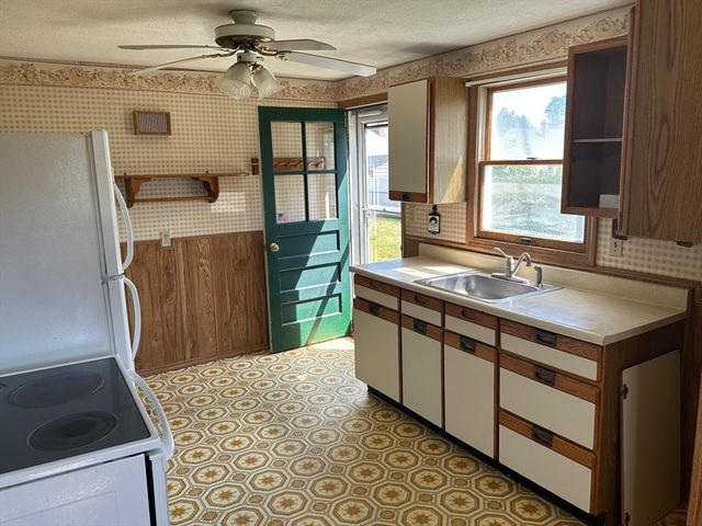 42 Clairmont Ave., Chicopee, MA 01013