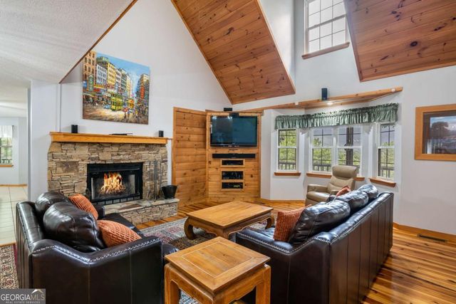 349 Moon Shadow View N, Blairsville, GA 30512