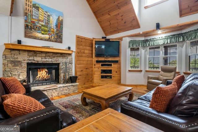 349 Moon Shadow View N, Blairsville, GA 30512