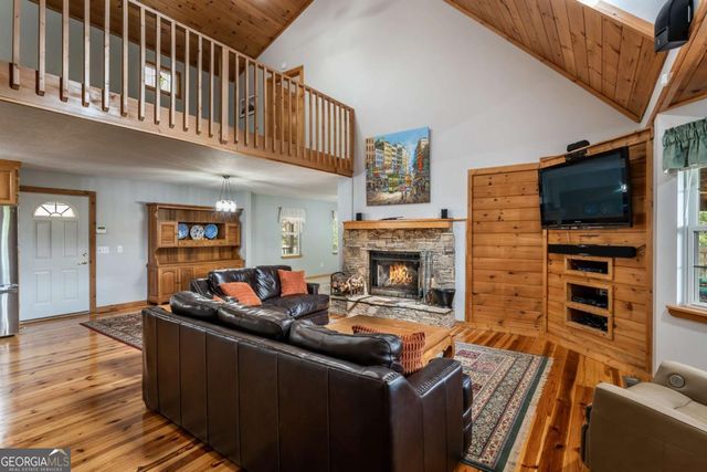 349 Moon Shadow View N, Blairsville, GA 30512