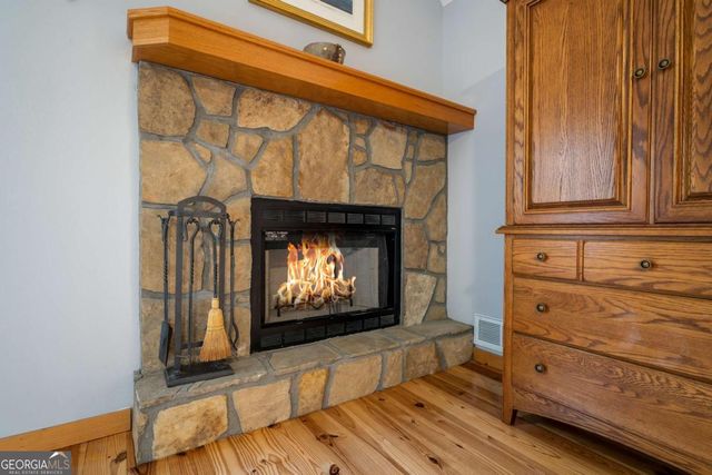 349 Moon Shadow View N, Blairsville, GA 30512