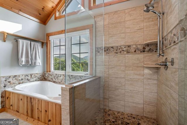 349 Moon Shadow View N, Blairsville, GA 30512