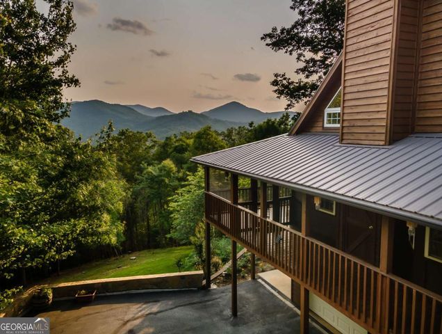 349 Moon Shadow View N, Blairsville, GA 30512