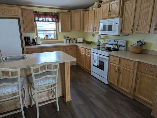 2717 E PARK Lane, Erie, PA 16506