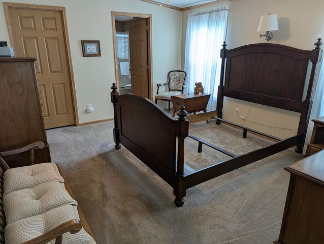 2717 E PARK Lane, Erie, PA 16506