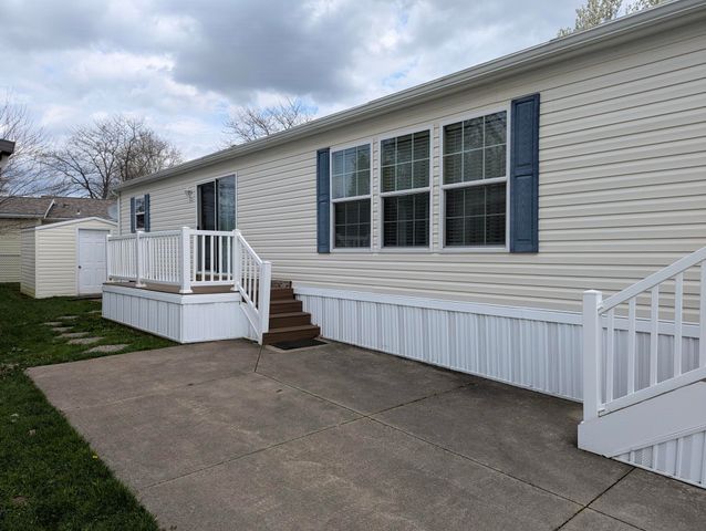 2717 E PARK Lane, Erie, PA 16506