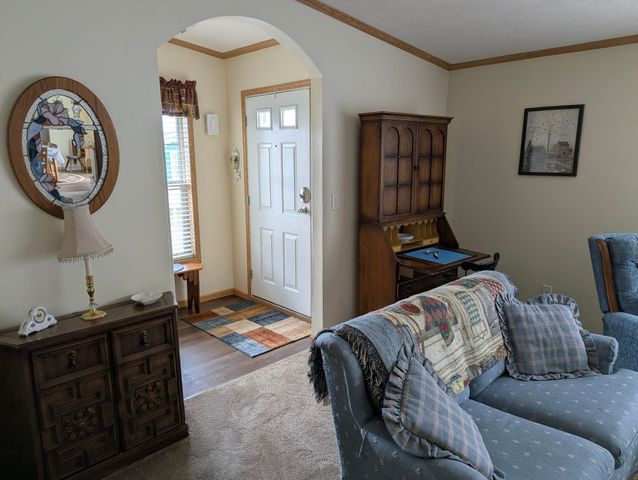2717 E PARK Lane, Erie, PA 16506