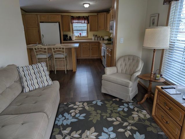 2717 E PARK Lane, Erie, PA 16506