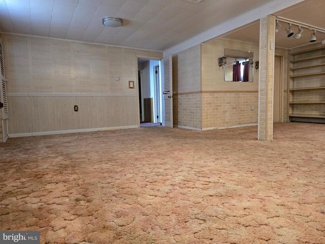 548 N FRANKLIN ST, Chambersburg, PA 17201