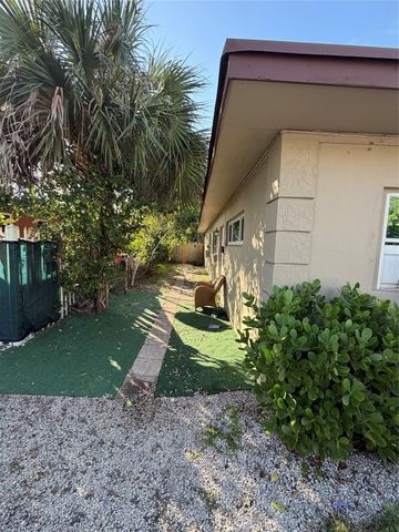 911 NW 12 Avenue, Fort Lauderdale, FL 33311