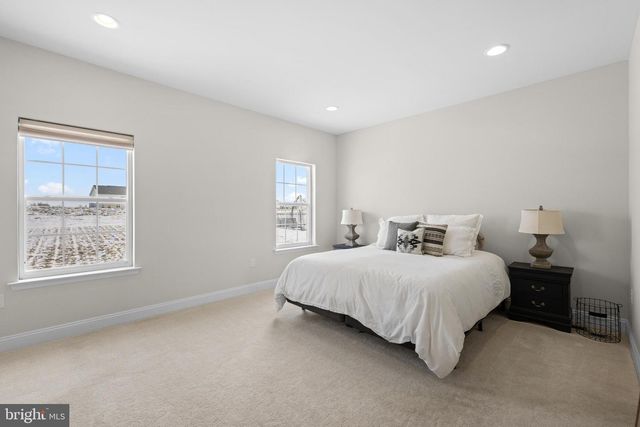 219 SUMNER CT, Harleysville, PA 19438