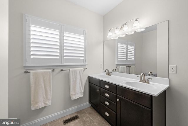 219 SUMNER CT, Harleysville, PA 19438