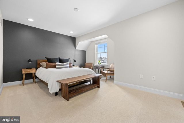 219 SUMNER CT, Harleysville, PA 19438